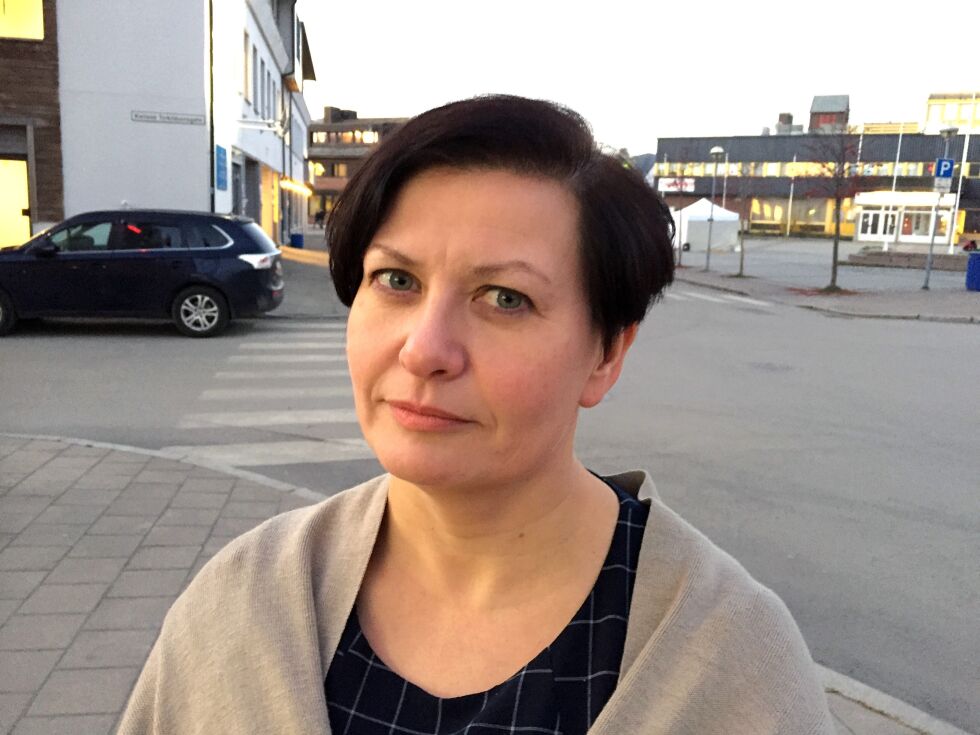 Tidligere nestleder i Arbeiderpartiet og sittende Tana-ordfører Helga Pedersen advarer Finnmark AP mot å overkjøre Karasjok-folket og fatte et forhasta vedtak.
 Foto: Hallgeir Henriksen
