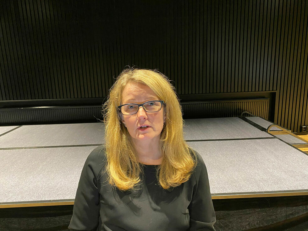 Kommunedirektør Nina Bordi Øvergaard sier en feil hos banken gjorde at lønna ikke kom til de ansatte til vanlig tid.
Foto: Hallgeir Henriksen