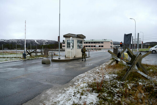 Soldat skutt i foten