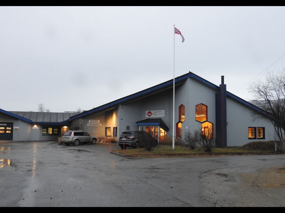 Det er foreløpig ingenting som tilsier at Hjelpemiddelsentralen i Finnmark blir slått sammen med Troms. Det er bestemt at det skal være to enheter, en i Lakselv og en i Tromsø, men at disse to enhetene skal ha én felles leder.
 Foto: Kristin Marie Ericsson