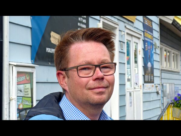 Må stramme inn