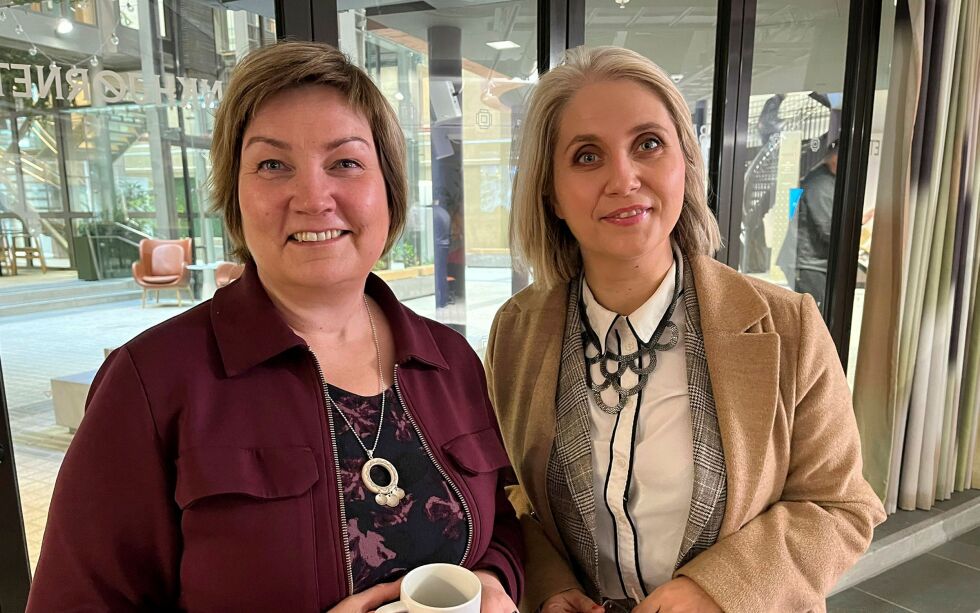 Aili Kes­ki­ta­lo, po­li­tisk råd­gi­ver for Am­nes­ty, og Maja Soj­ta­ric, kom­men­ta­tor i Nord­lys, i forbindelse med et frokostmøte i Tromsø, der Amnesty og Analyse & Tall blant annet gikk gjennom en rapport om negative ytringer mot samer på Facebook.
 Foto: Elin M. Wersland