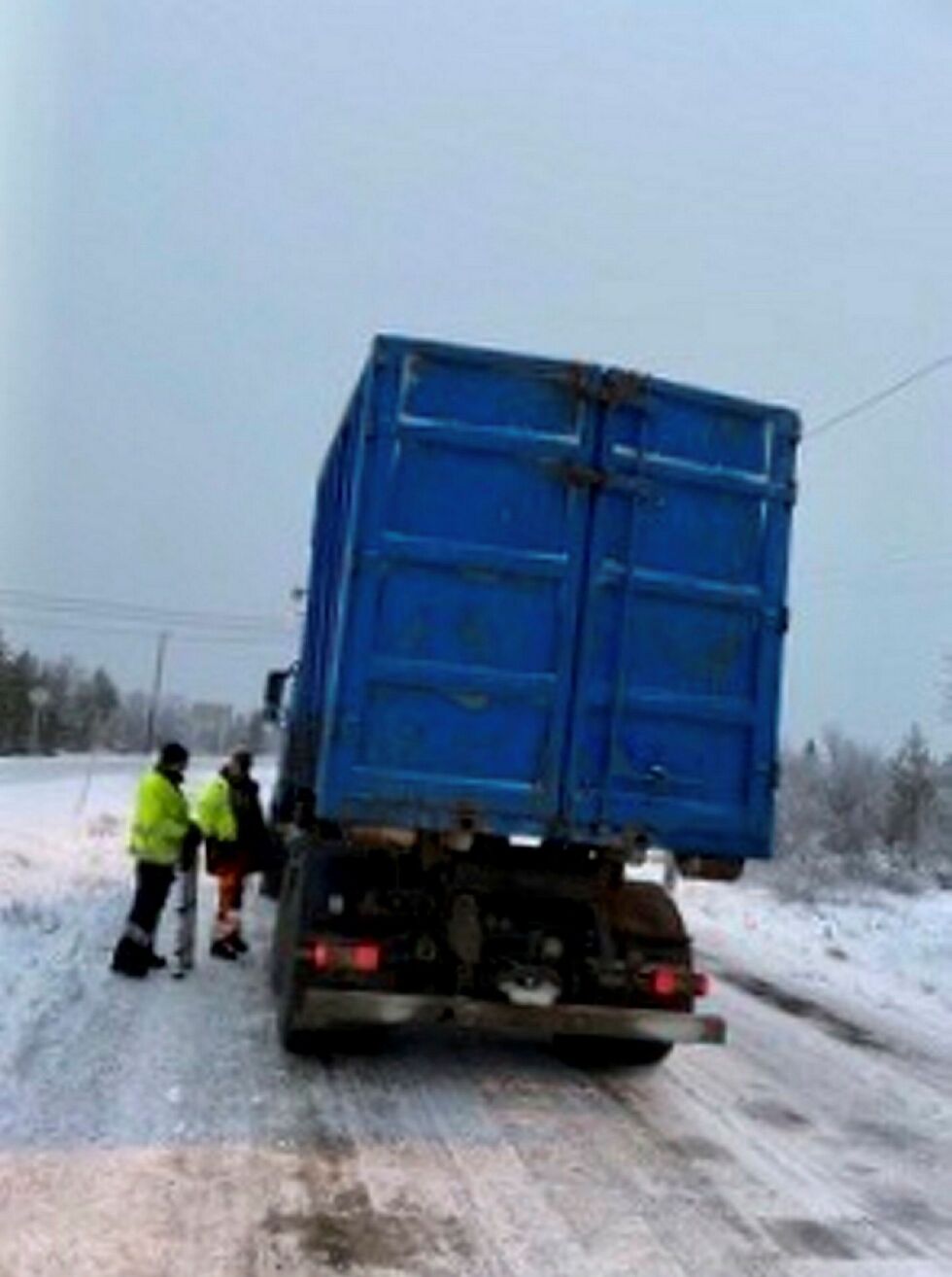 107 tunge kjøretøy ble kontrollert fordelt på Seida, Utsjok og Neiden.
 Foto: Statens vegvesen