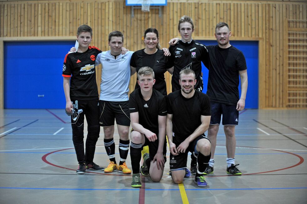 Vinnerlaget:
Medfødte evner vant finalen 2-1 mot nessebylaget Team Snusk.
 Foto: Erik Brenli