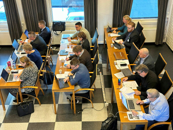 Vil legge ned utgått avtale med Petsjenga