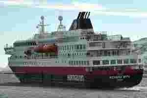 Hurtigruten innstiller