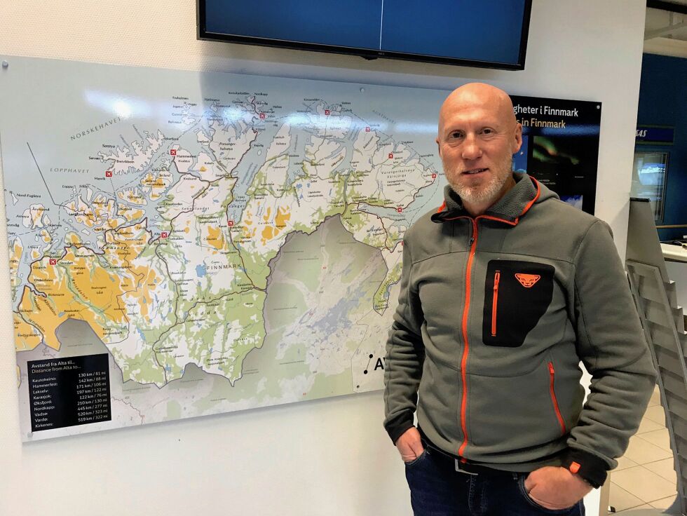 – Friluftsskole skal først og fremst være artig, sier Hugo Tingvoll, daglig leder i Finnmark friluftsråd. Foto: Finnmark frlluftsråd