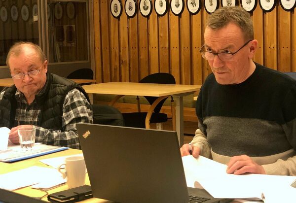 Oppretter ny stilling, og blir likevel med på kystsoneplan