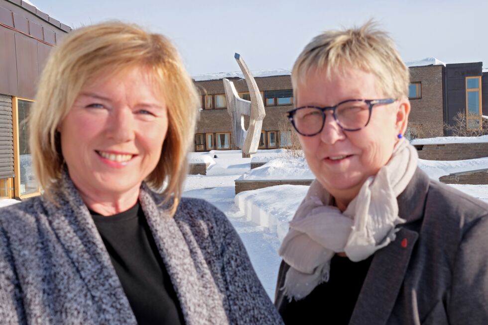 Nå starter blant andre Torill Olsen (t.v.) og Wenche Pedersen arbeidet med å påvirke befolkningen til å si nei til sammenslåingen.
 Foto: Bjørn Hildonen