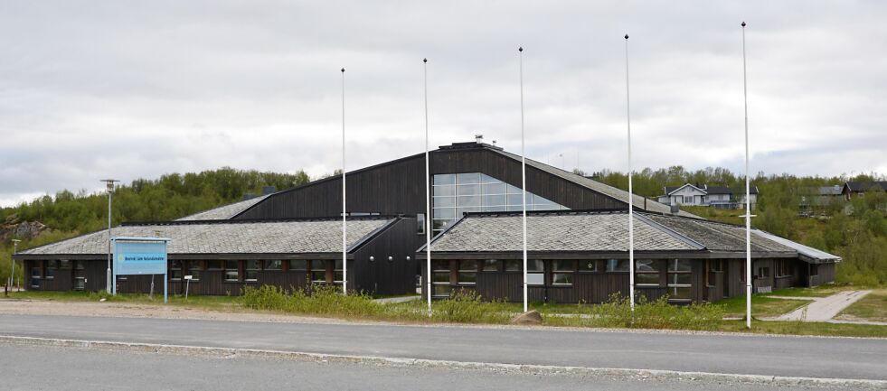 Det samiske nasjonteateret holder idag til dette bygget som Kautokeino kommune eier.
 Foto: Steinar Solaas