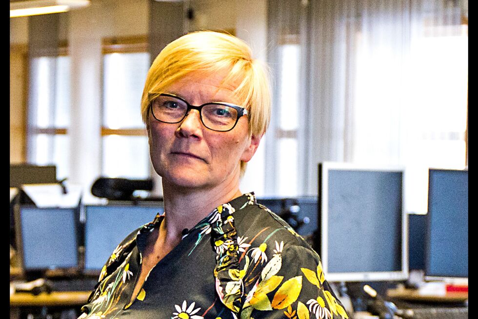 NRK Sápmi ønsker en nyhetsredaktør for en tid der redaksjonen er i kontinuerlig endring, sier direktør Mona Solbakk til Ságat.
 Foto: Stein Torger Svala
