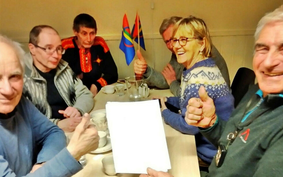 Vinnerne av quiz. Fra venstre Torgeir Sjursen, Steinar Nilsen, Jon Egil Nilsen, en skjult, Martina M. Wode Andersen og Asbjørn Andersen
 Foto: Anny S. Nilsen