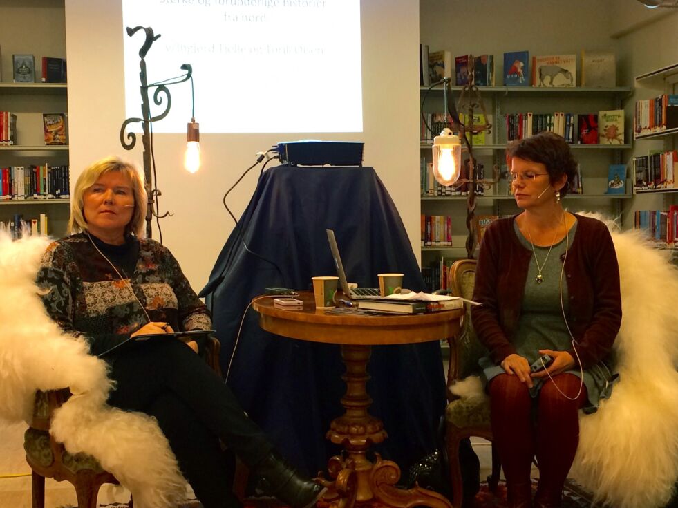 Ingjerd Tjelle (til høyre) i samtale med Toril Olsen.
 Foto: Sigrun Kaaby