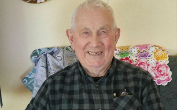 Torbjørn (90) var gjenreisningsarbeider
