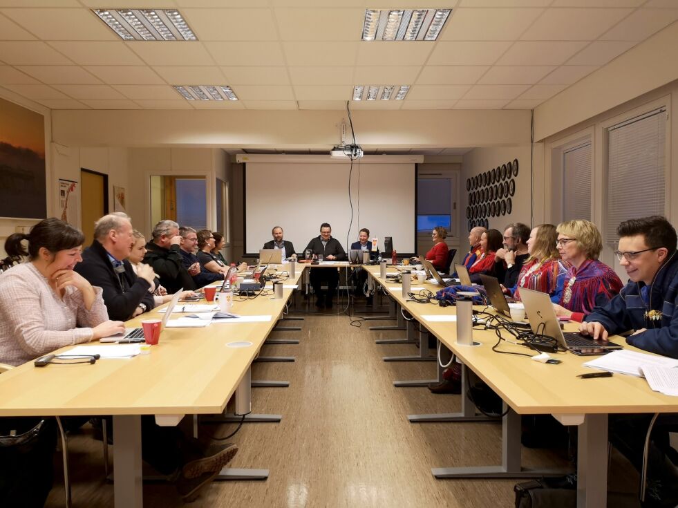 På kommunestyremøtet i Nesseby hersket det som vanlig god stemning. Budsjettet var det også i stor grad enighet om, og kommunen vil satse på å utvikle næringslivet i det kommende året.
 Foto: Erik Brenli