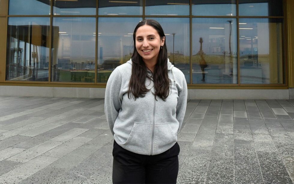 Ida Emilie Marakatt Lindseth er en av fire samiske veivisere. På sin siste tur besøkte hun Finnmark og siste stopp var Hammerfest videregående skole.
 Foto: Cecilie Ditløvsen