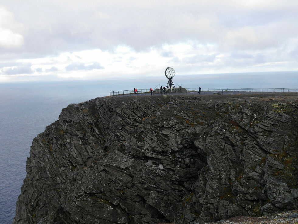 Striden om hva som skal skje fremover på Nordkapplatået er ikke over. Nå tilrår kommunedirektøren i Nordkapp at man tar Rica/Scandic sin omgjøringsbegjæring til følge, og at tidligere vedtak om ny områdeplan for Nordkapp-halvøya oppheves.
 Foto: Geir Johansen