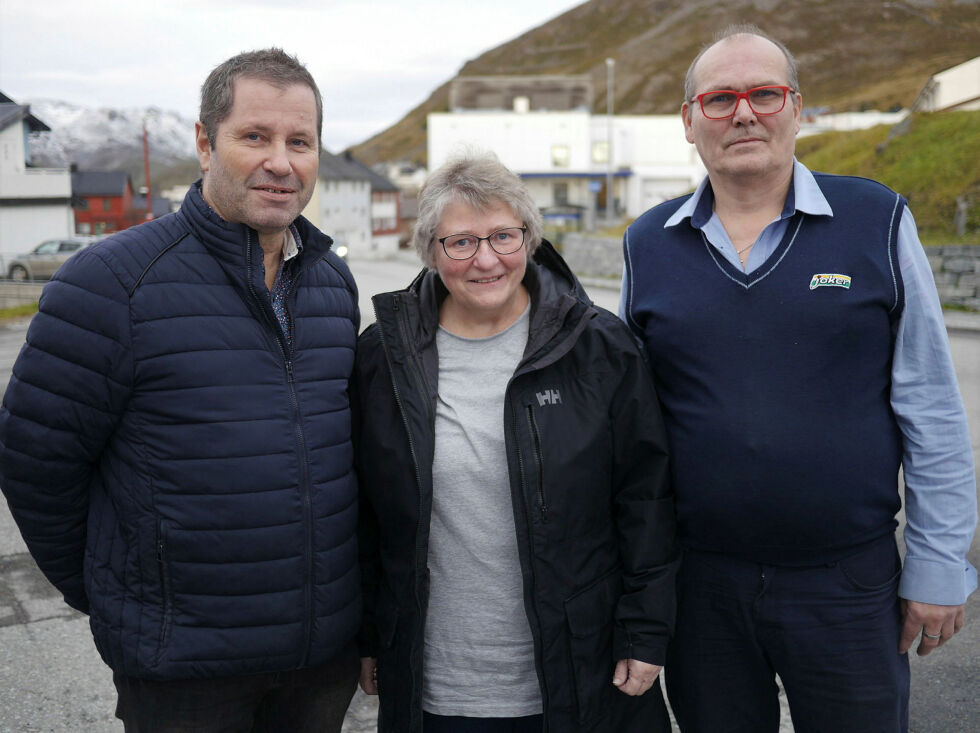 De tar initiativ til å få i stand ordning med besøksvenner i Nordkapp. Fra venstre Thorgeir Walsøe, Liv Øyen Strind og Ketil Olsen.
 Foto: Geir Johansen