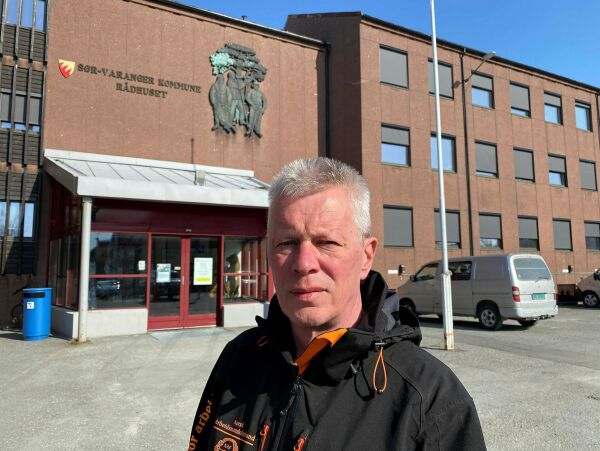 – Umusikalsk og usolidarisk med etterlønn til Rafaelsen