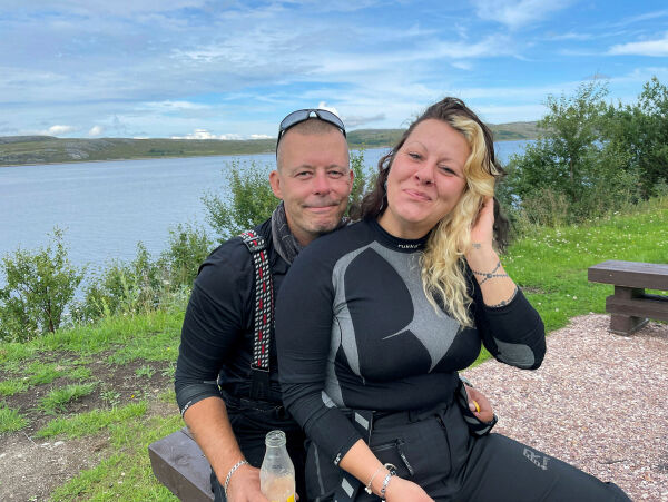 Trekkes tilbake til farens landsdel