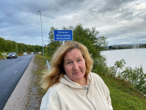 Vil ha skoltesamisk skilting