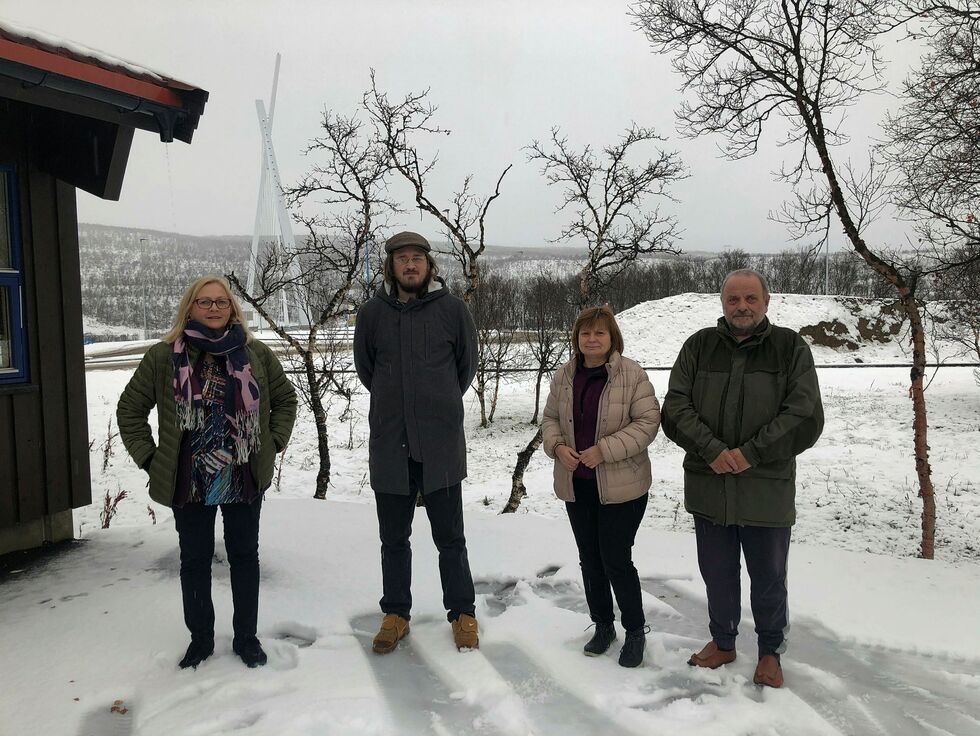 Daniela Laguniak, Claus Pettersen, Elle Kirsti Porsanger og Aage Solbakk danner venneforening for Tana museum. Sverre Porsanger er også med i styret.
 Foto: Birgitte Wisur Olsen