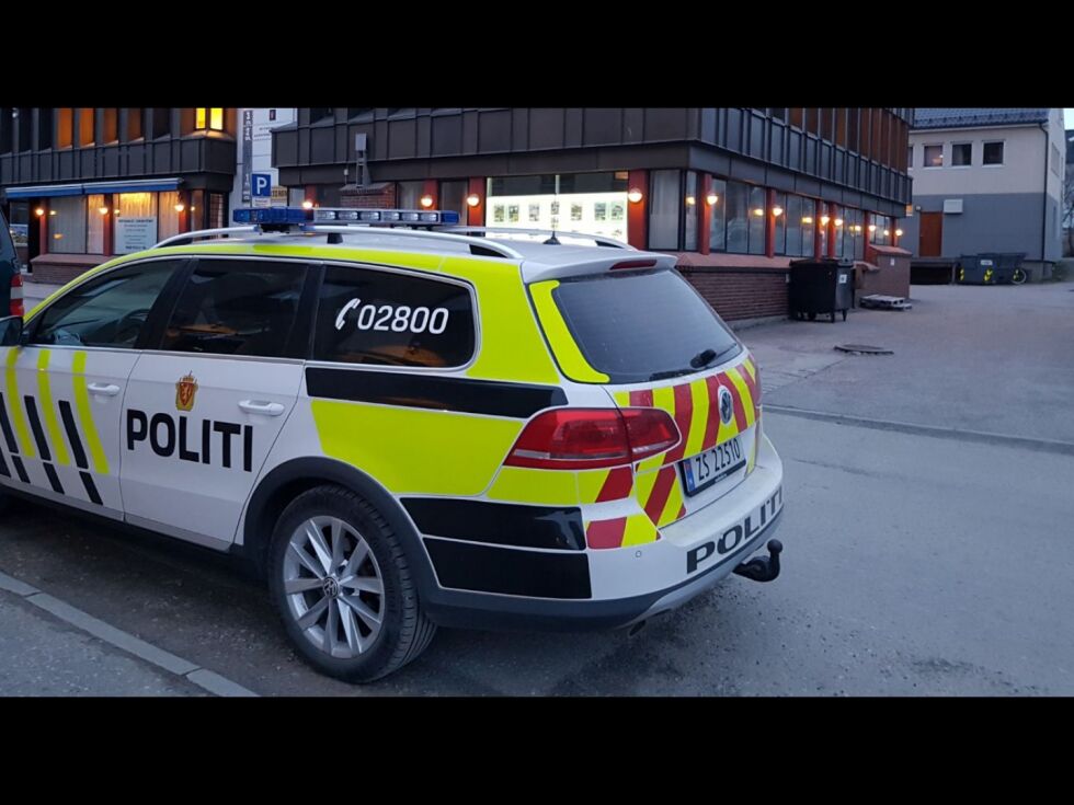 Politiet har avhørt en hel del vitner etter drapet i Mehamn sist helg.
 Foto: Torbjørn Ittelin