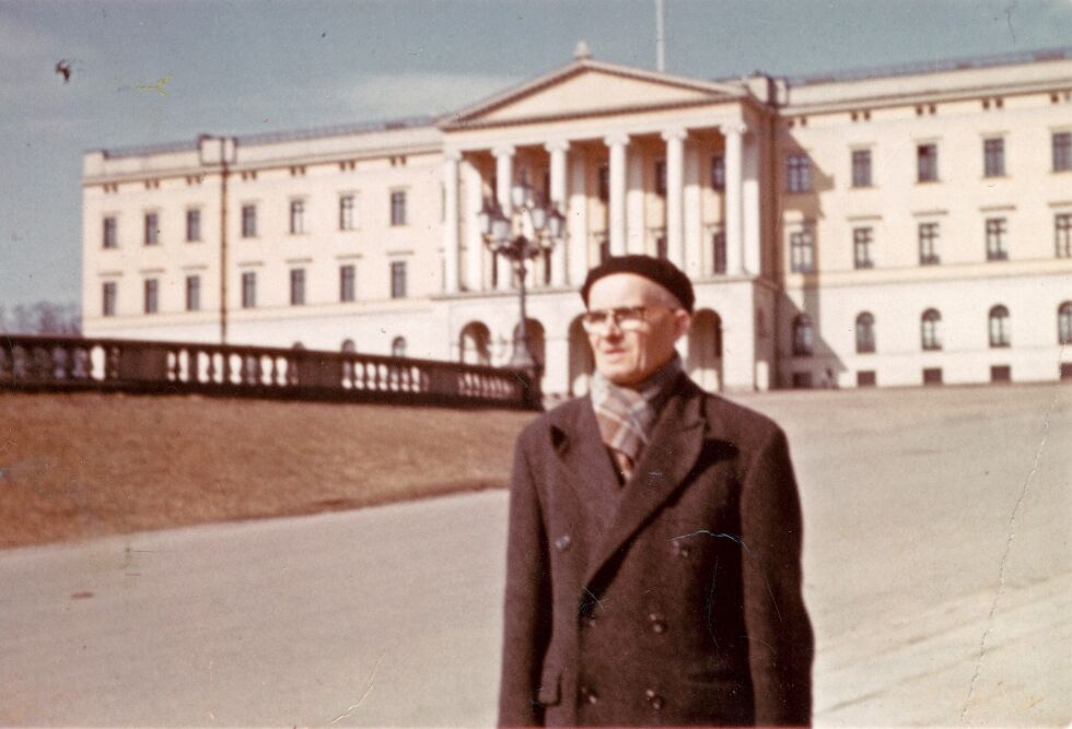 Fokstad fikk kongens fortjenstmedalje i gull i 1960.
 Foto: Privat