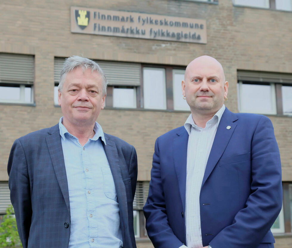 Fred Johnsen (til venstre) fra Tana og Hugo Salamonsen fra Honningsvåg trekker seg fra Finnmark Sps fylkestingsliste.
 Foto: Bjørn Hildonen