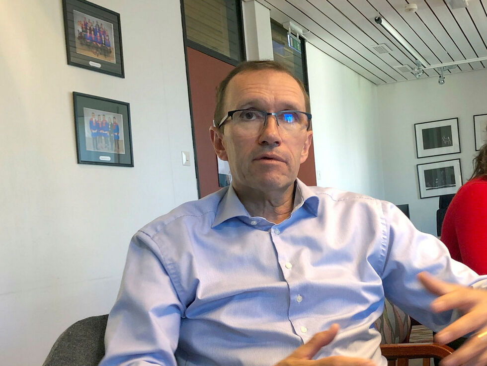 Klima- og miljøminister Espen Barth Eide ser liten grunn til å fastholde beslutninga om Kiberg som kontorsted.
 Foto: Stein Torger Svala