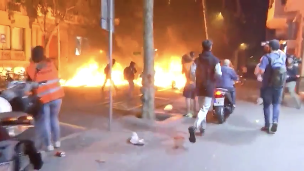 Mer enn 100 personer er skadet under demonstrasjonene i Barcelona den siste uka.
 Foto: Lula H.