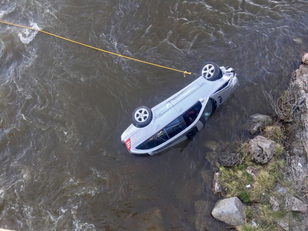 Politiet kunne ikke bevise hvem av de to involverte som hadde kjørt bilen da den havnet i Børselva i juni 2017.
 Foto: Arkivfoto: Bjørn Arne Johansen
