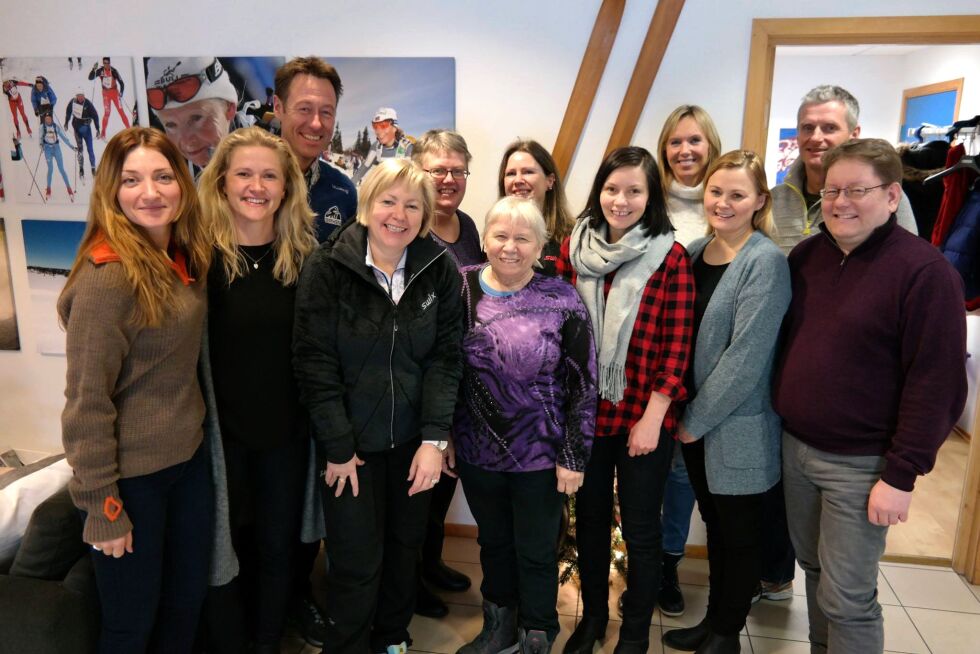 Representanter fra Saami ski race besøkte Lillehammer for å lære mer om organisering av skirenn.
 Foto: Birken