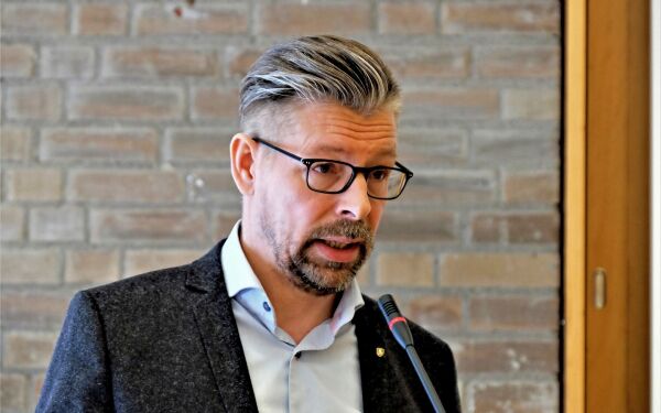 Holm-Varsi i ny stilling i fylkeskommunen