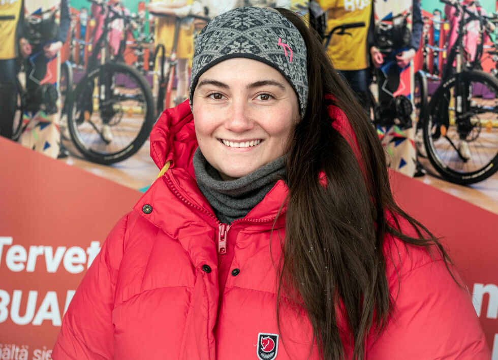 Mariell Haugli gleder seg over at flere barn og unge får tilgang til idretts- og friluftsutstyr via BUA.
 Foto: Karolina Ulfig