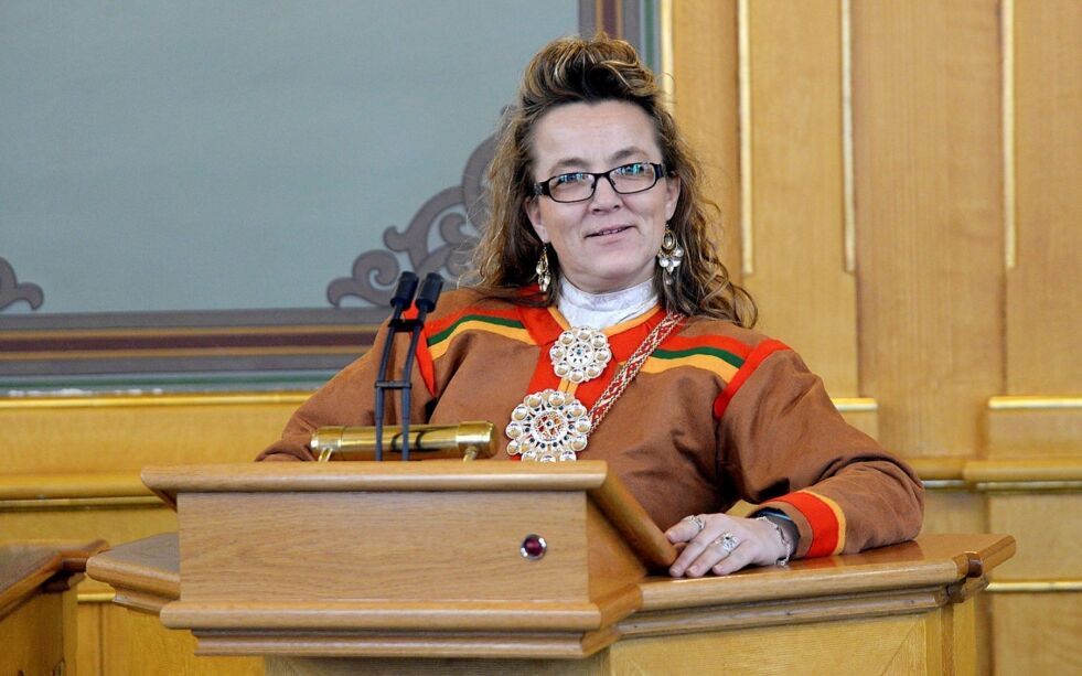 Ann Karin Kvernmo får plassen sin tilbake. På bildet er hun på talerstolen i Stortingets lagtingssal.
 Foto: Steinar Solaas
