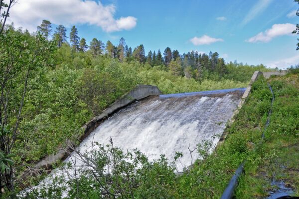 Må ut med 212 millioner