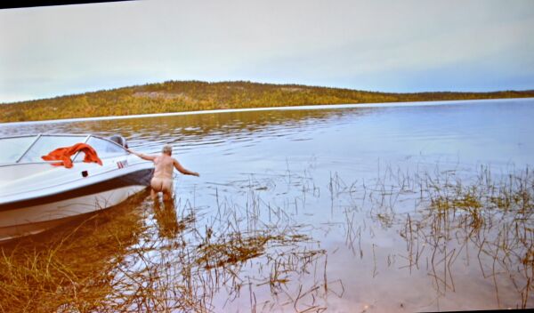 Naken og ekte
