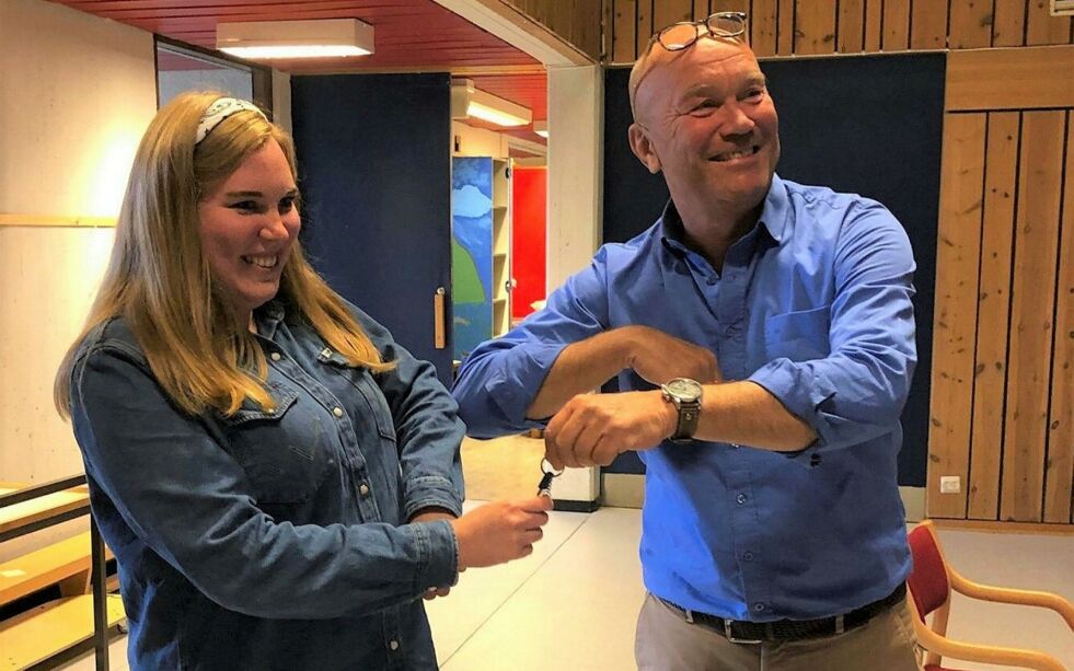 Ingrid Thomassen overtar nå som ny leder av Skarsvåg bygdelag, etter Espen Sanna. Foto: Lill-Karin Sanna