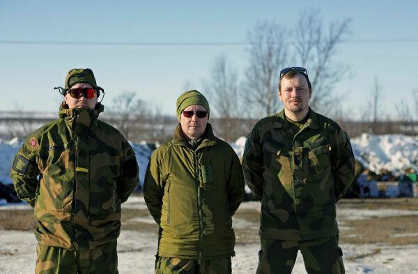 Lokale jegere viste Nato-soldatene vinterveien