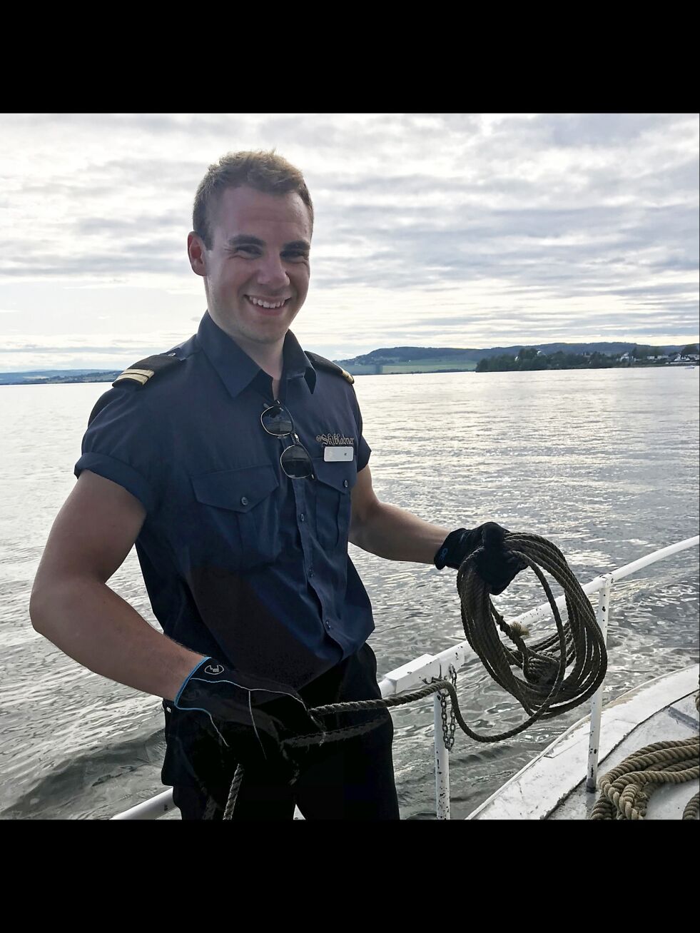 Alf Erik Berge fra Alta mener han må ha drømmesommerjobben som matros på damperen.
 Foto: Privat