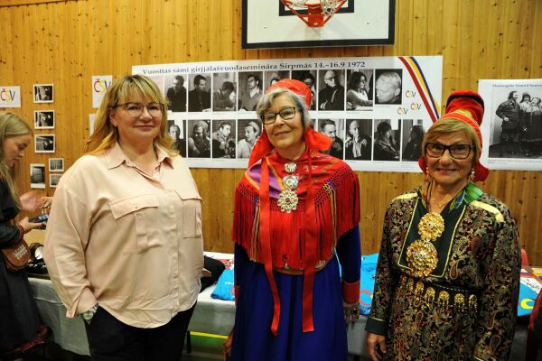 Lagde foto- og plakatutstilling til jubileet
