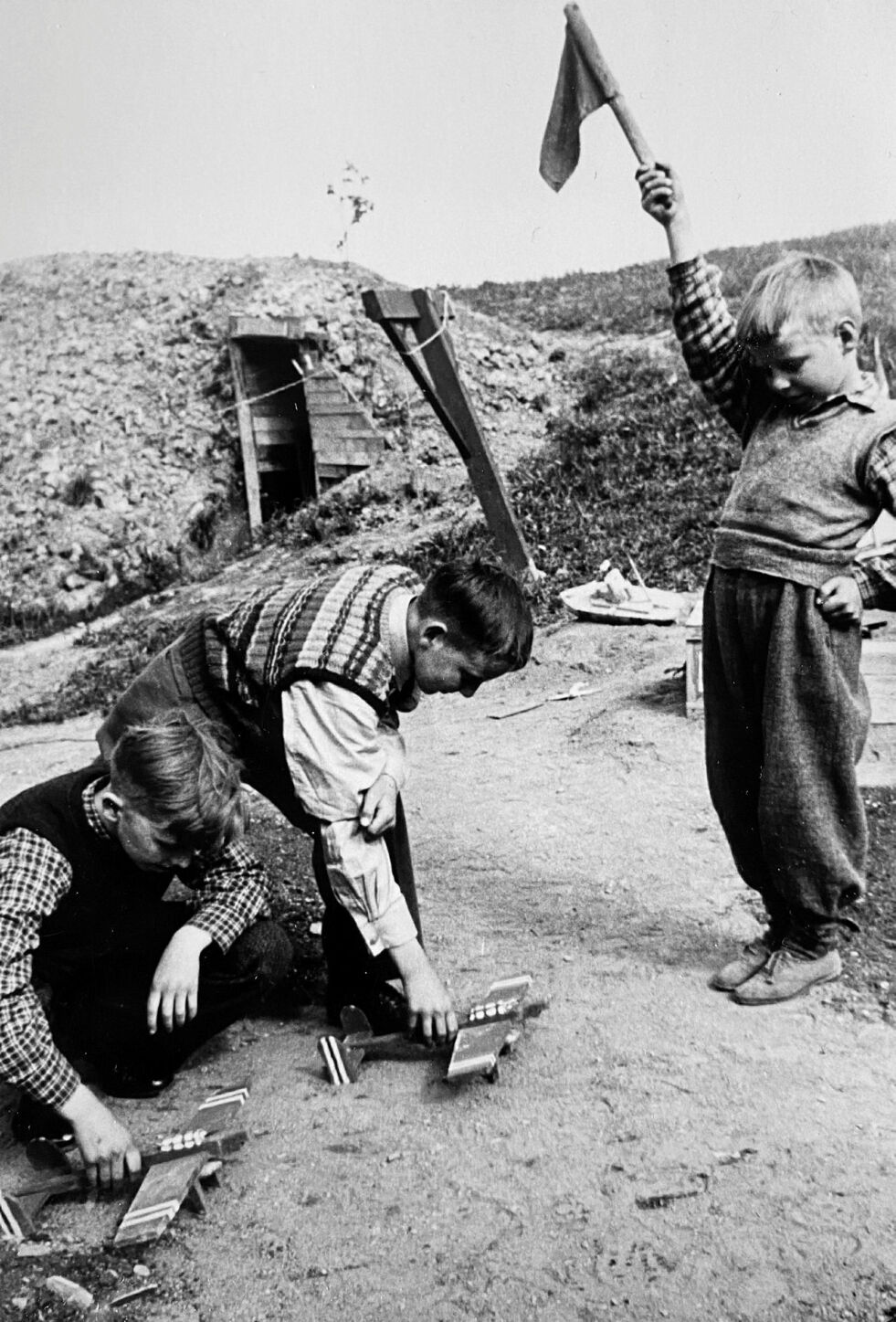 Hvem er guttene på bildet og hvor er bildet tatt?
 Foto: Arkiv Ulf Larsstuvold/ECPA