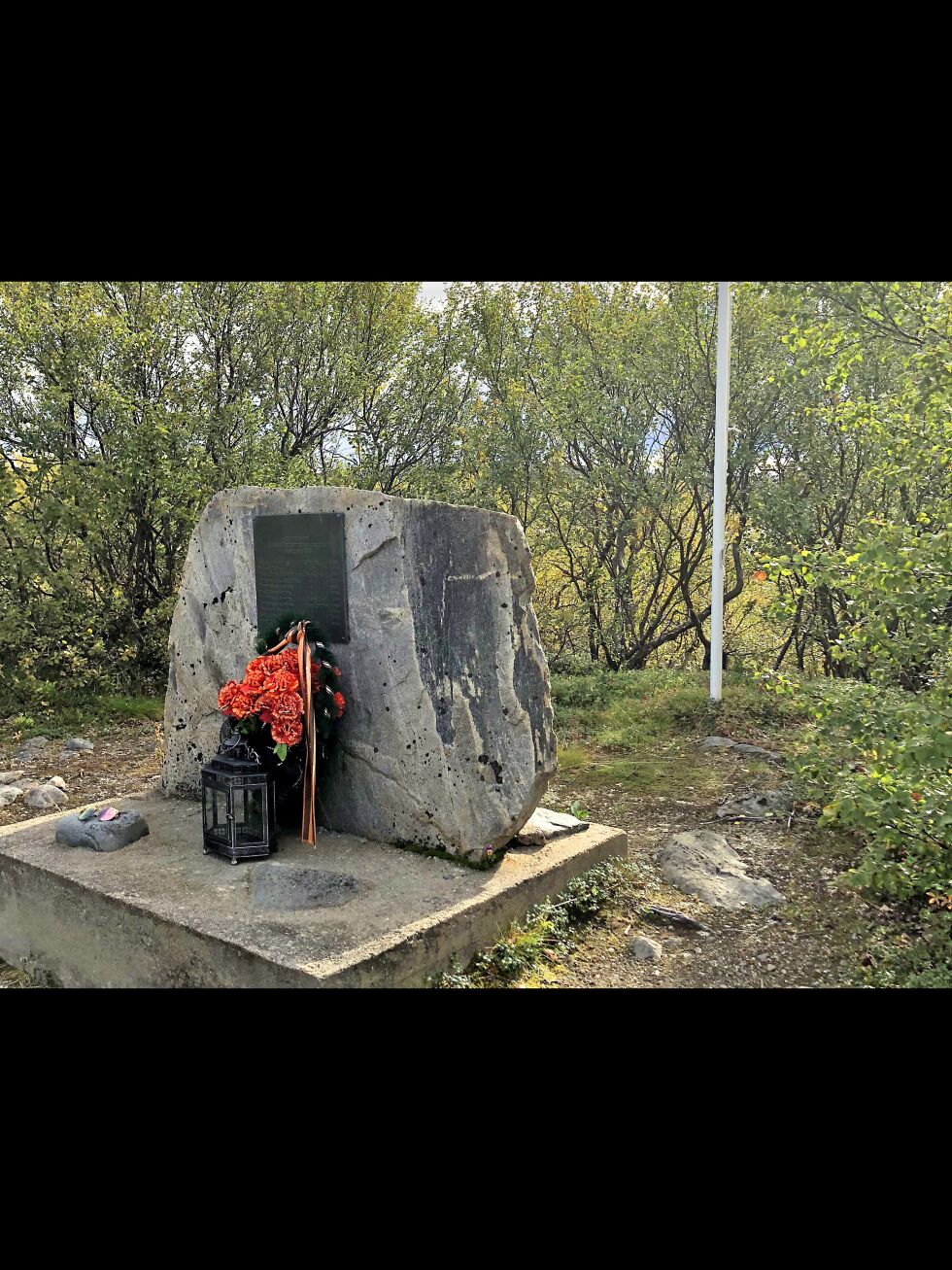 Advokat Gunnar Lunde mener det er på høy tid at tragedien og monumentet ved Andrevann blir en fast del av undervisninga for elever fra hele Øst-Finnmark, og inkluderer besøk der.
 Foto: Hallgeir Henriksen