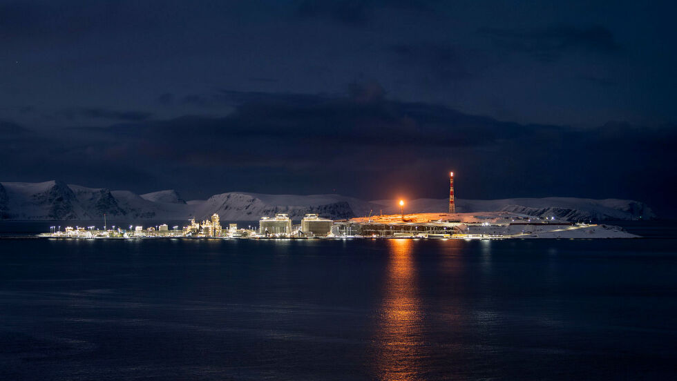 Melkøya utenfor Hammerfest by.
 Foto: Cecilie Bergan Stuedal