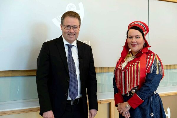 Fersk minister i første møte med presidenten