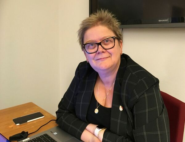 Men vil vente til ut på nyåret