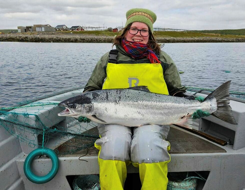 Anette Helene Länsman er fisker og politiker. Hun sitter i Nesseby kommunestyre og formannskap for Felleslista.
 Foto: Privat