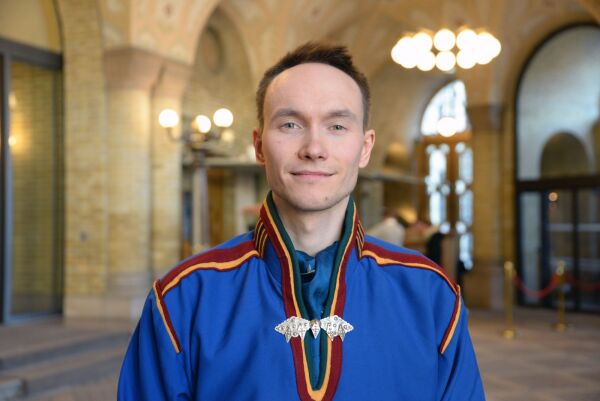 – Regjerings--partiene herjer med reindrifta