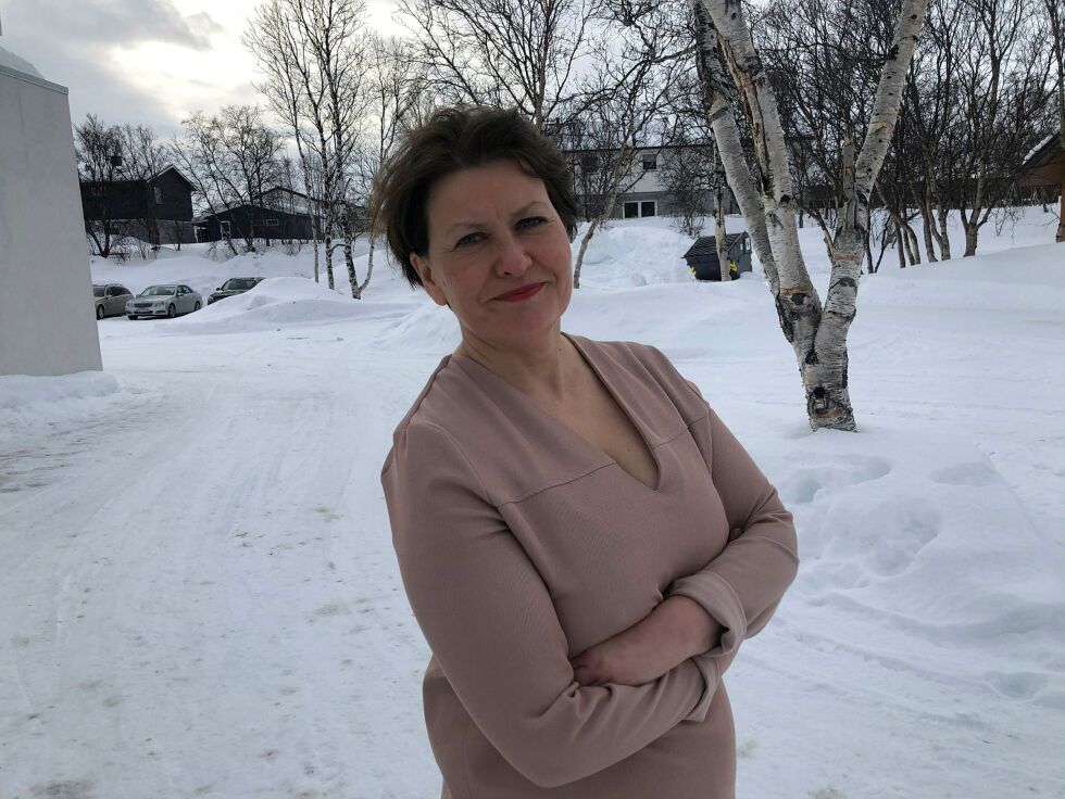 Ord­fø­rer Hel­ga Pe­der­sen me­ner det er på sin plass å min­ne om å ut­set­te alle rei­ser som ikke er nød­ven­di­ge.
 Foto: Birgitte Wisur Olsen